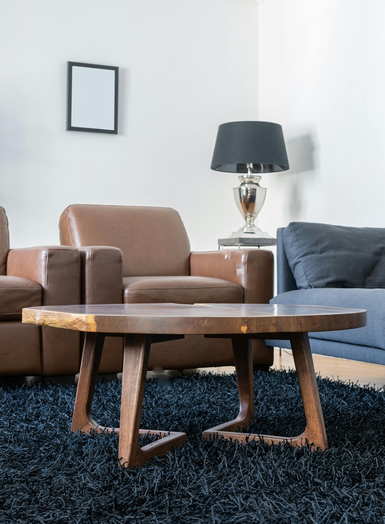 Mesa de Centro Oslo – Madeira Maciça Natural